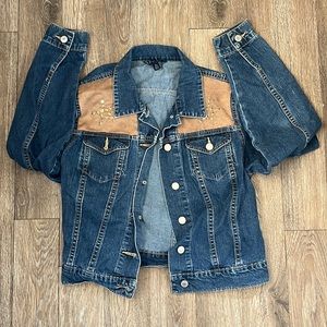 Land’s End girls jean jacket size 10-12